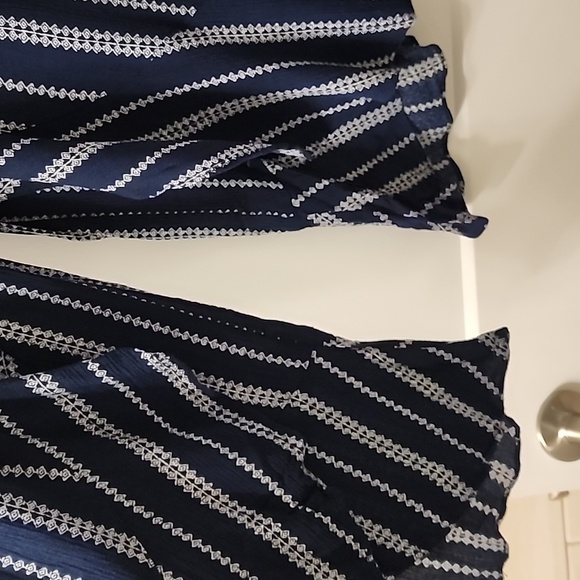 Lush Palazzo Pants Size Small - Picture 9 of 11